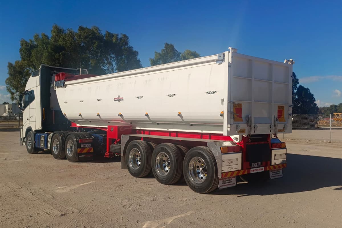 Rear Construction End Tipper