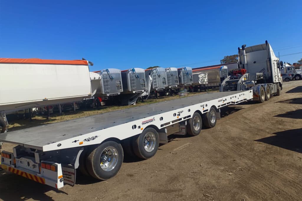 Quad Axle Mega Tilt with Gooseneck
