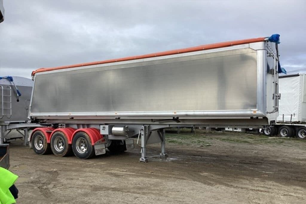 Stag/Stay Connect Aluminium Tipper