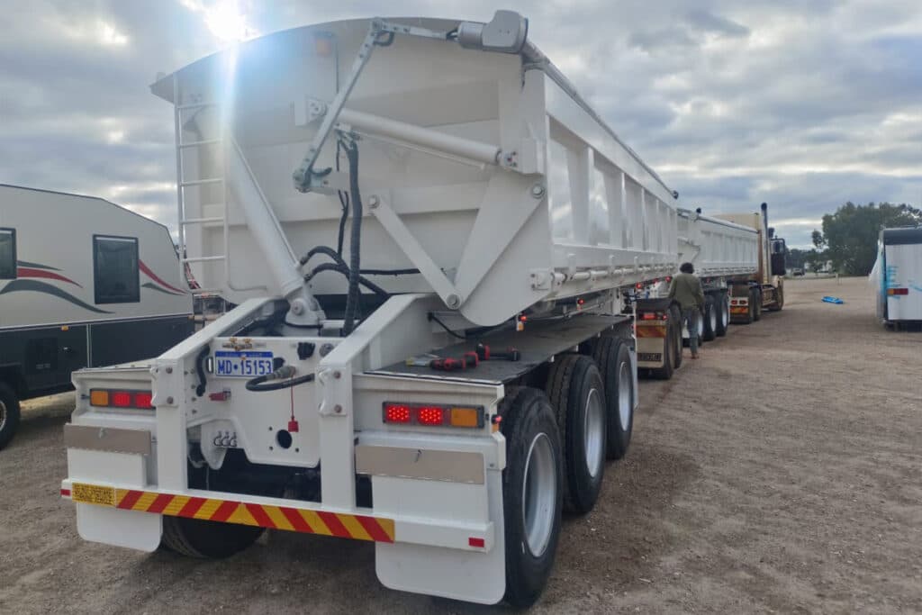 Side Tipper Mine Spec A & B