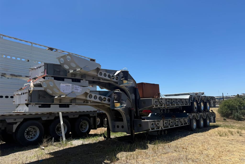 Quad Axle Low Loader Extendable with Pull-Out Outrigger