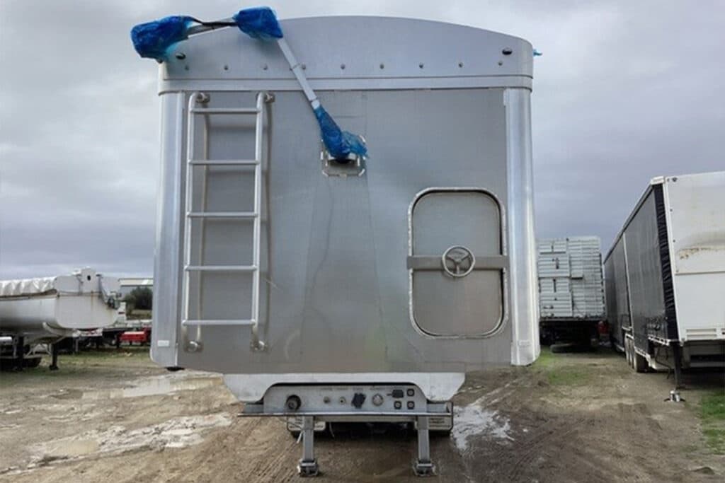 Stag/Stay Connect Aluminium Tipper