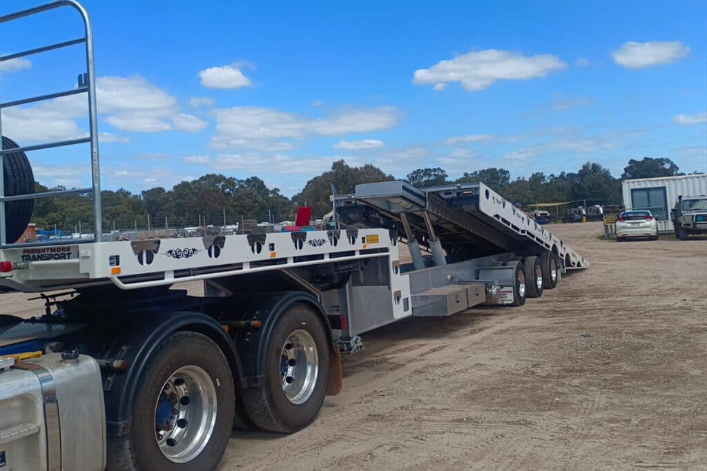 45FT Tri Axle Super Tilt Extendable